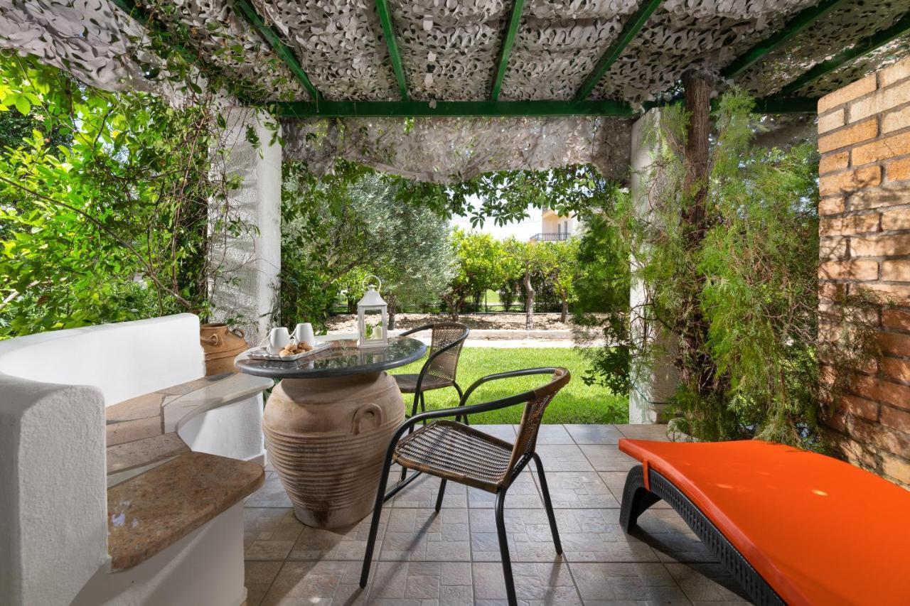 Elefteria Apts & Suites Kolymbia Exterior photo